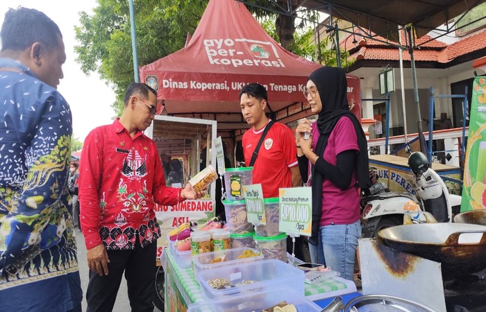 Blitar Urges Takjil Vendors to Ensure Food Safety and Fair Prices During Ramadan
